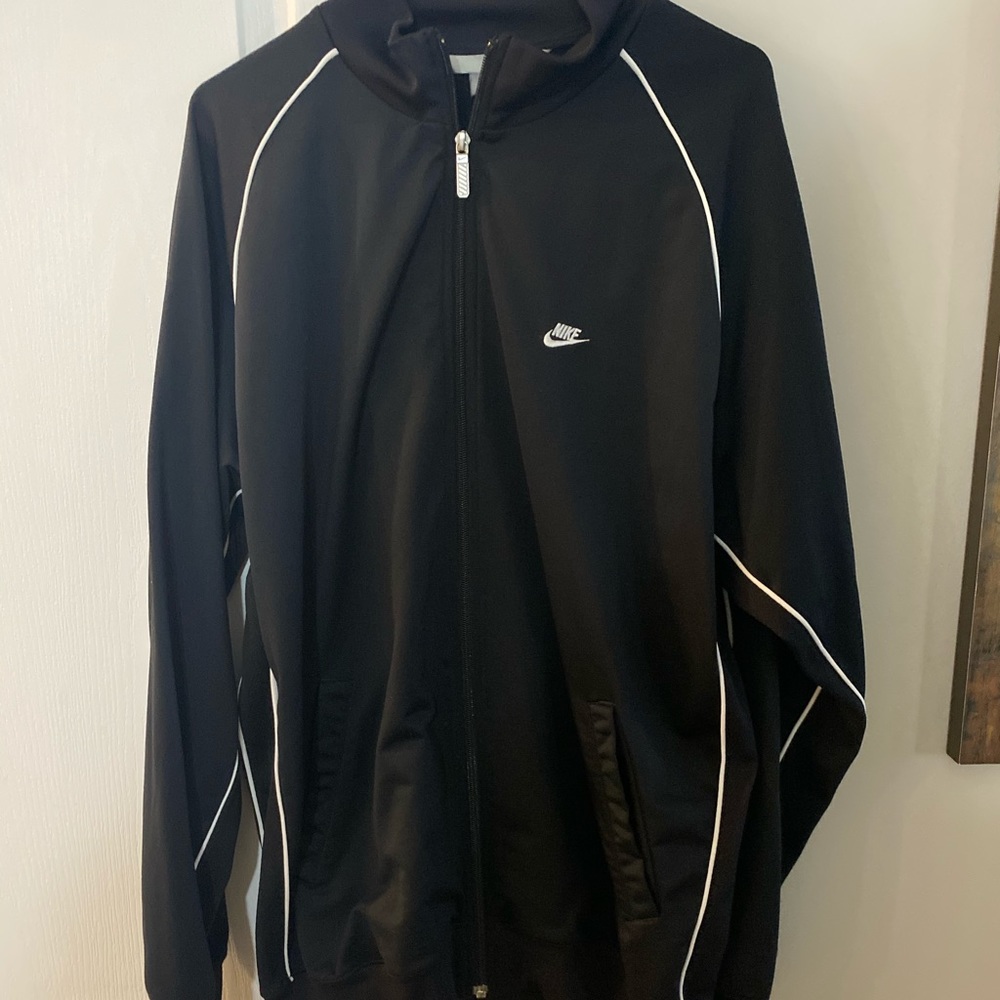 VINTAGE NIKE JACKET